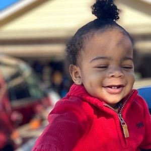 Meet your Posher, Destiny